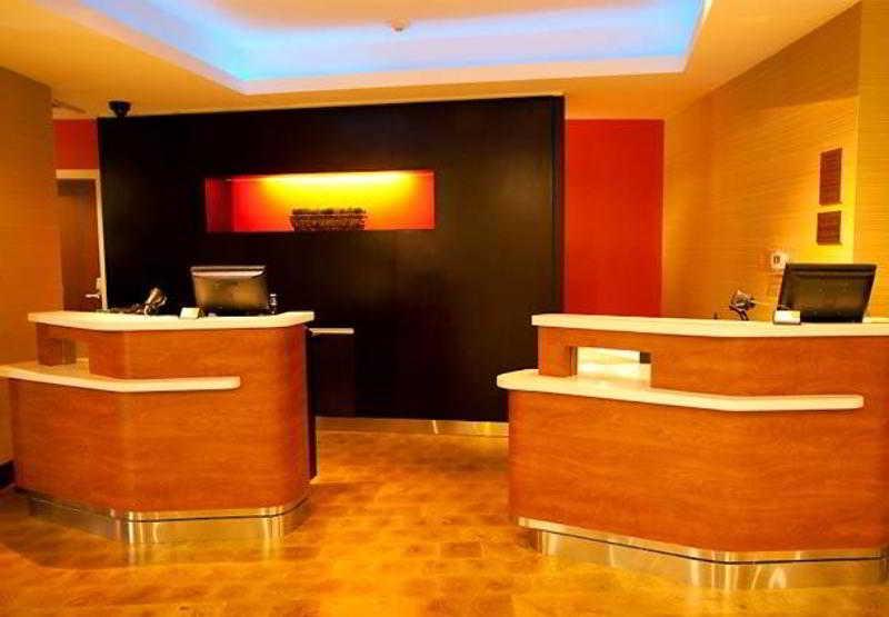 Courtyard By Marriott Victorville Hesperia Exterior foto