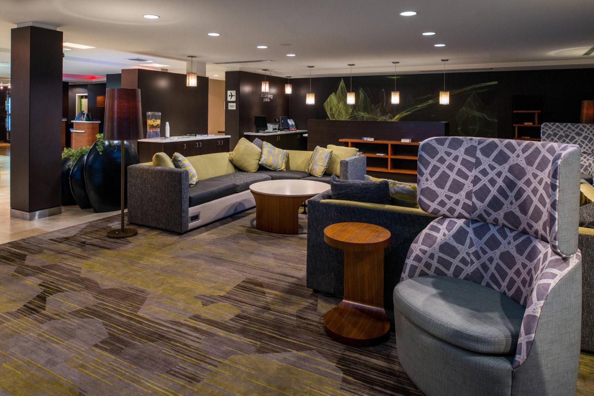 Courtyard By Marriott Victorville Hesperia Exterior foto