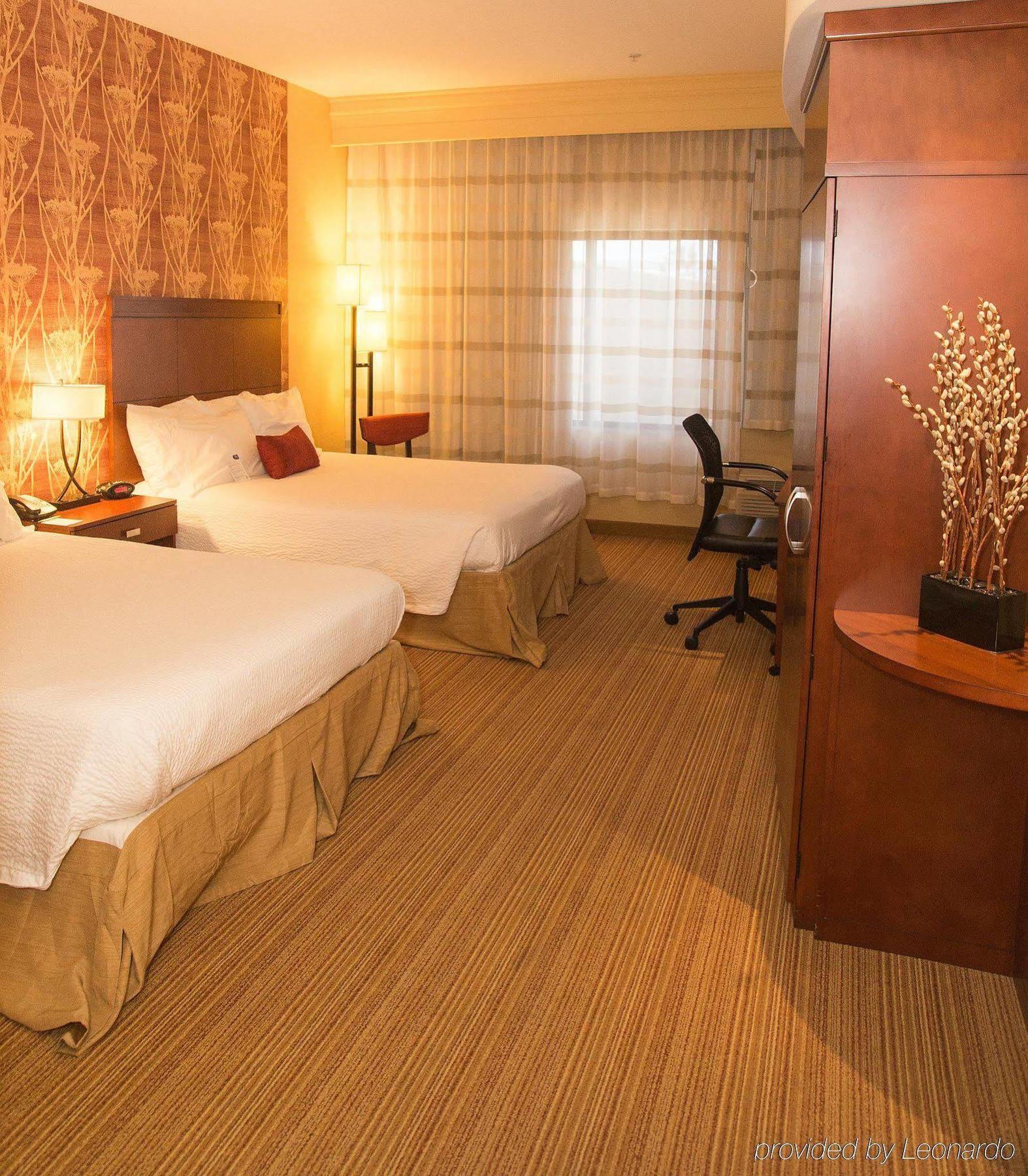 Courtyard By Marriott Victorville Hesperia Exterior foto